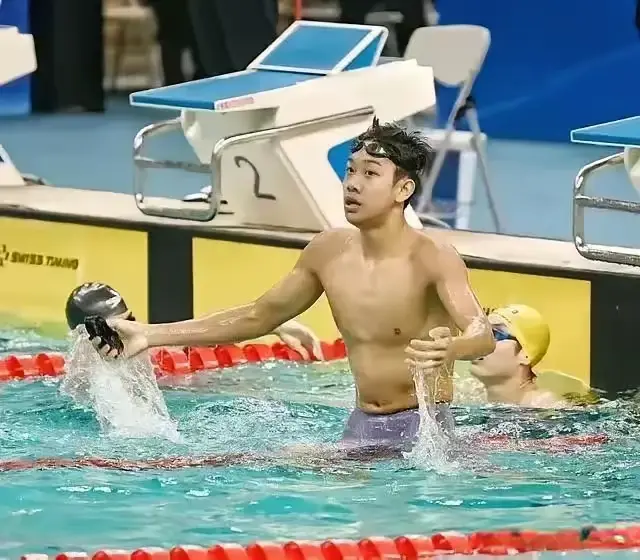 对于张展硕, 青年纪录, SWIMS